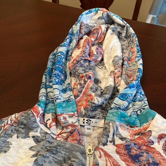 Colorful Paris IQ Tunic - Picture 2 of 2